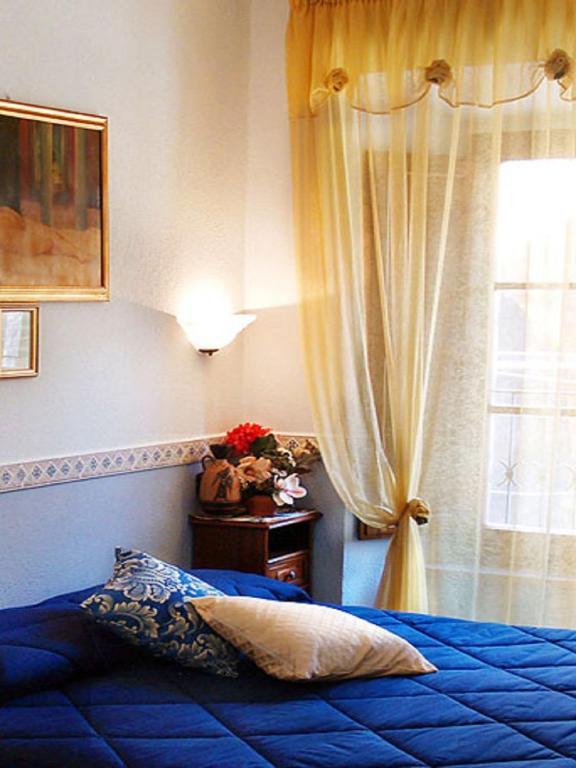 B&B Locanda Il Tufo Rosa Pitigliano Bilik gambar