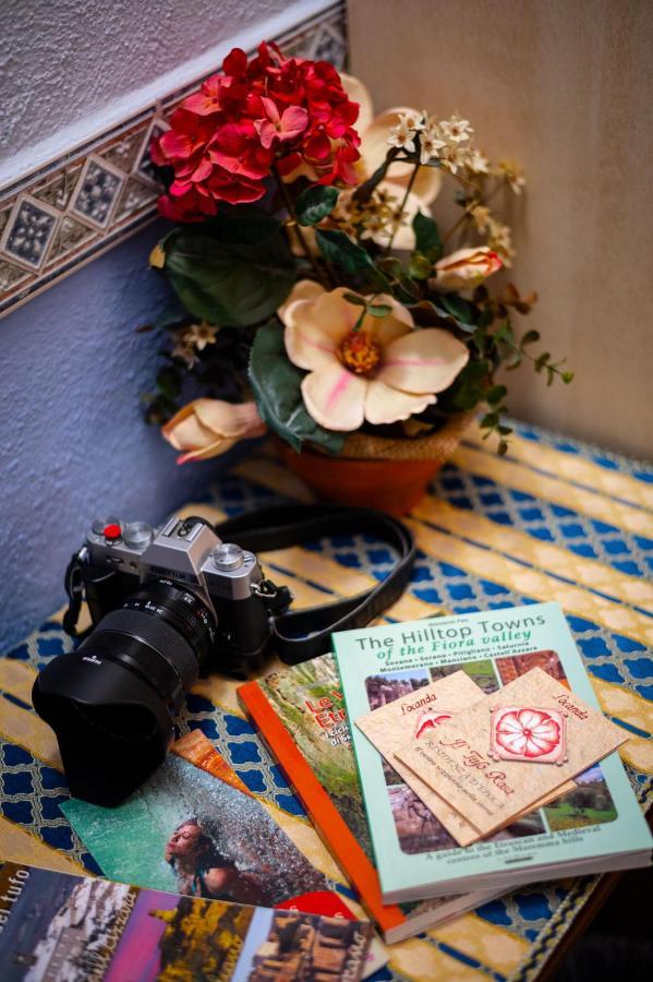 B&B Locanda Il Tufo Rosa Pitigliano Luaran gambar